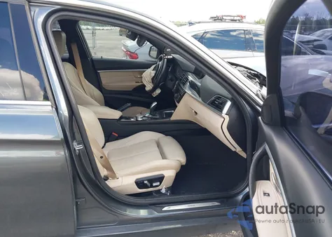 2018 BMW 330I z USA, uszkodzony, nr VIN WBA8B9C56JEE80798